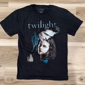 Twilight Edward Bella Short Sleeve Shirt Women’s Medium Y2K